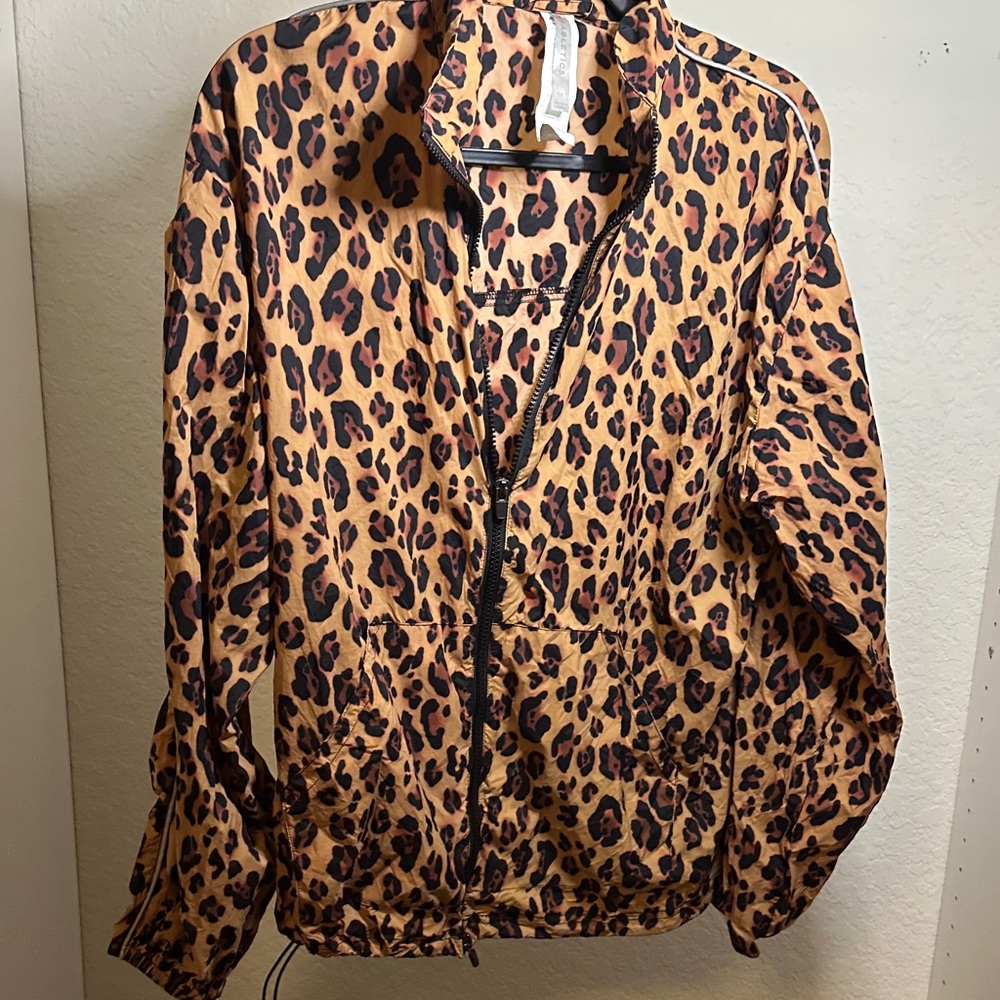 Fabletics Flyweight Windbreaker Leopard Print Jac… - image 1